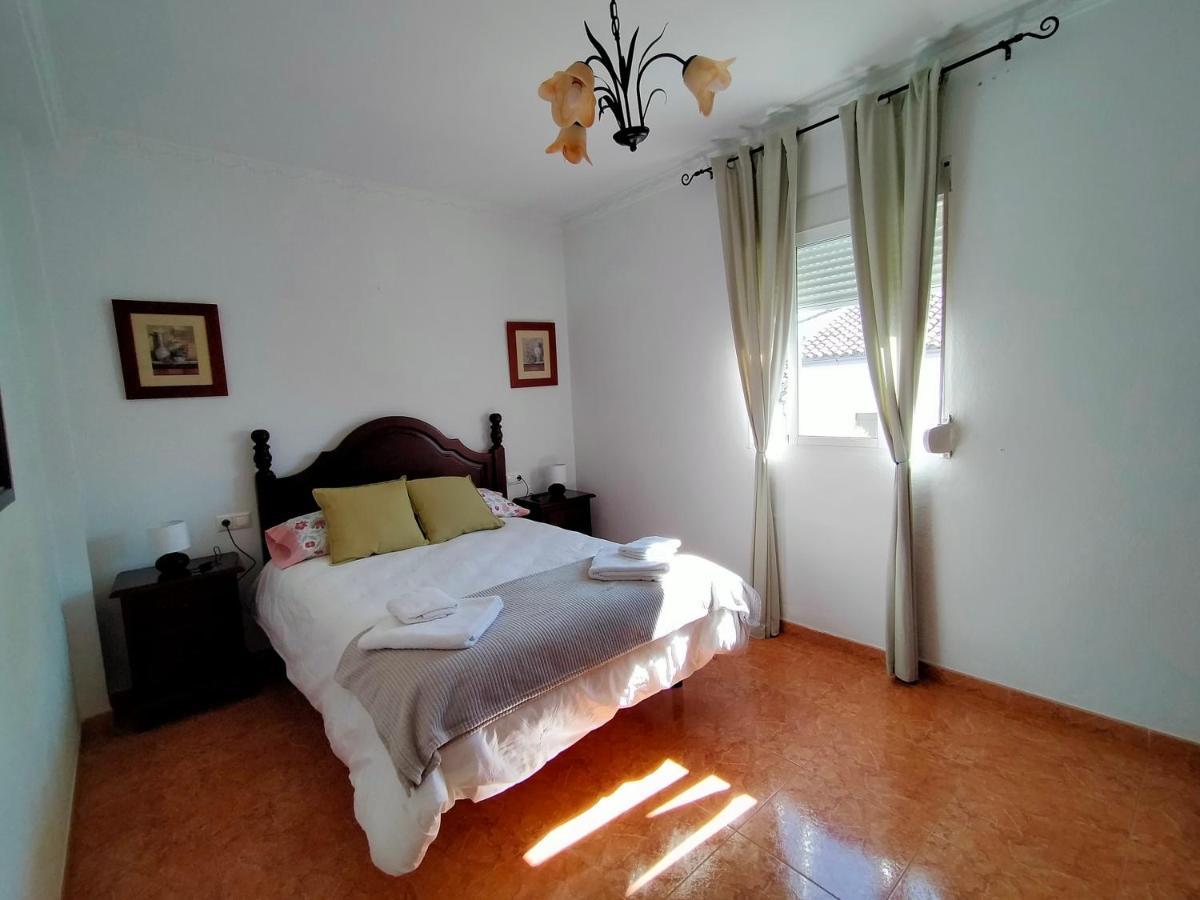 Jacaranda Villa Прадо дел Рей Екстериор снимка